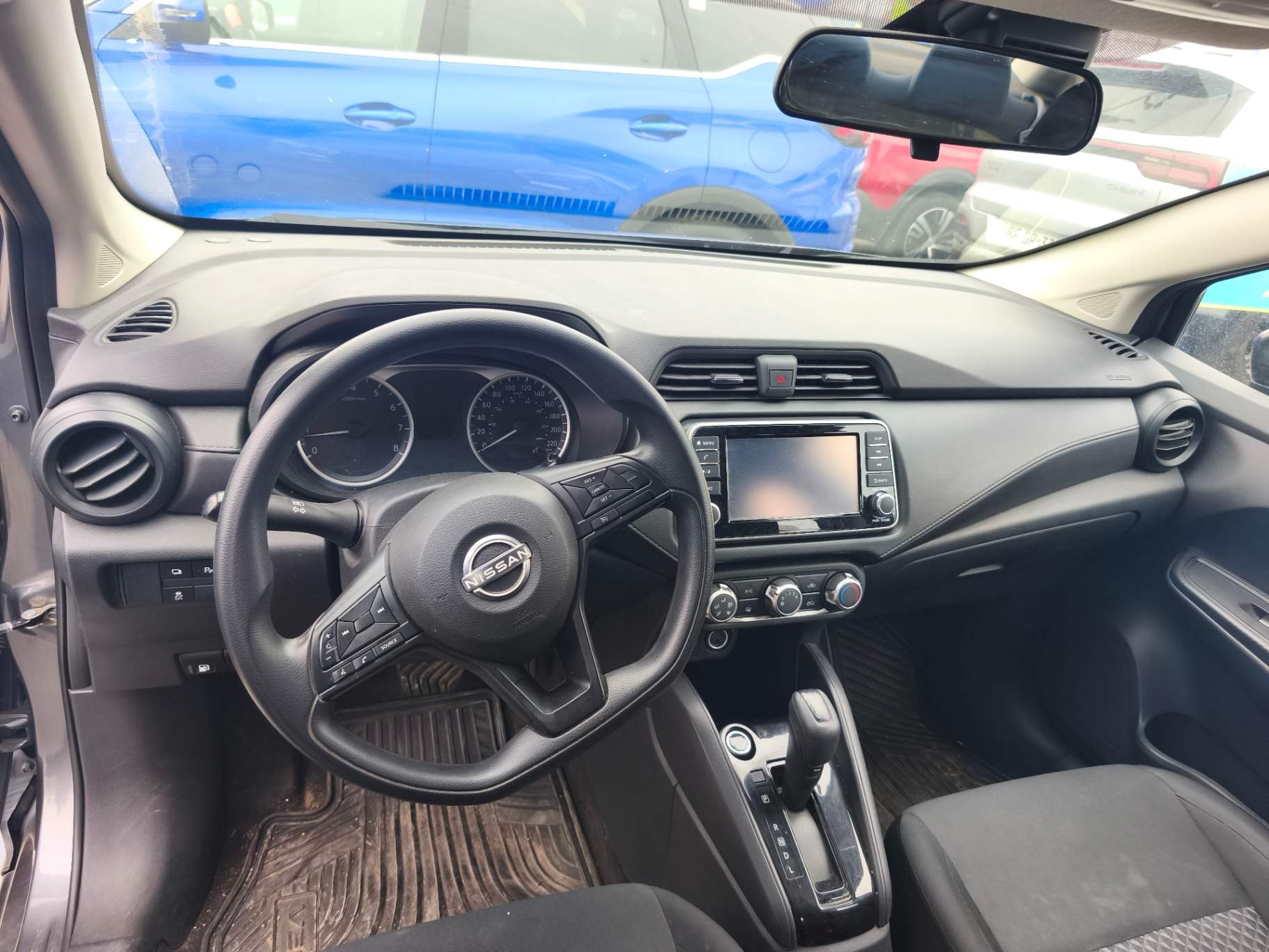 NISSAN - 2