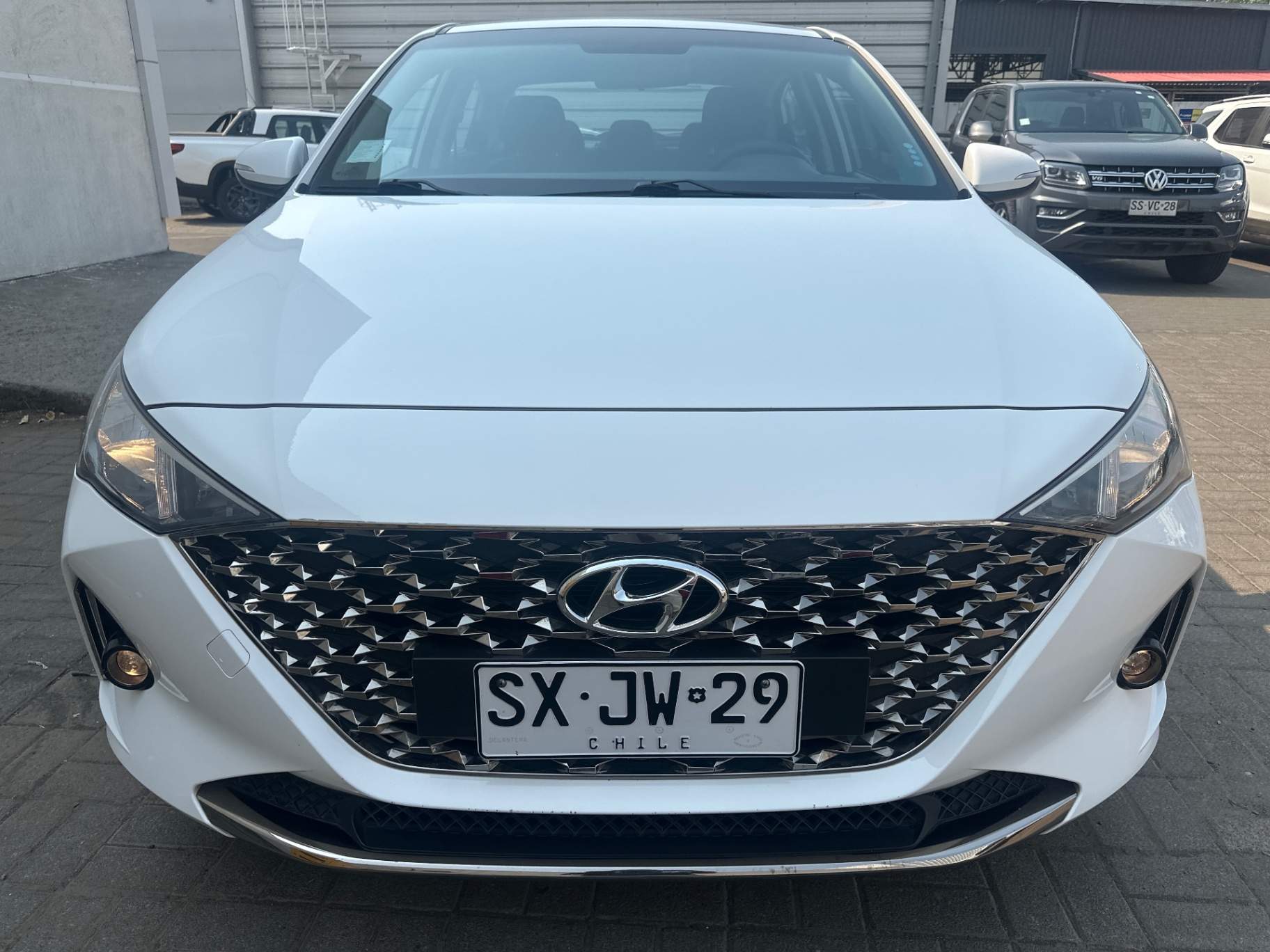 HYUNDAI - 1