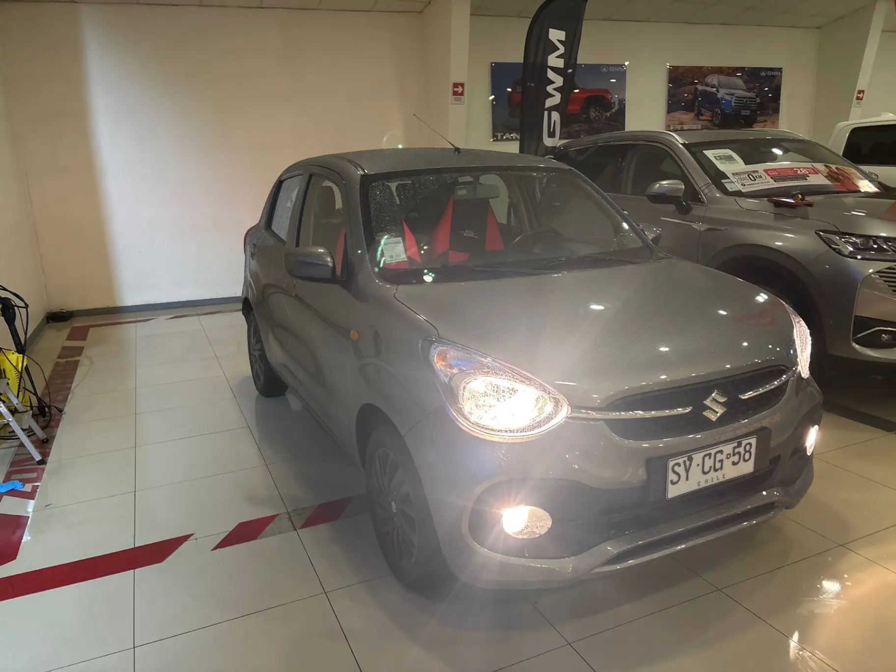 SUZUKI
