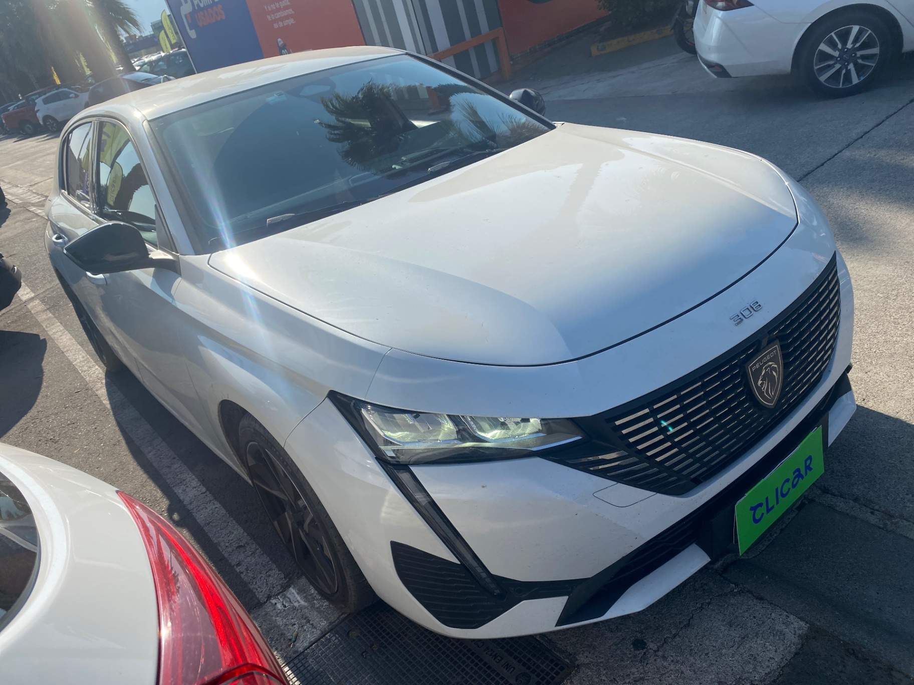 PEUGEOT