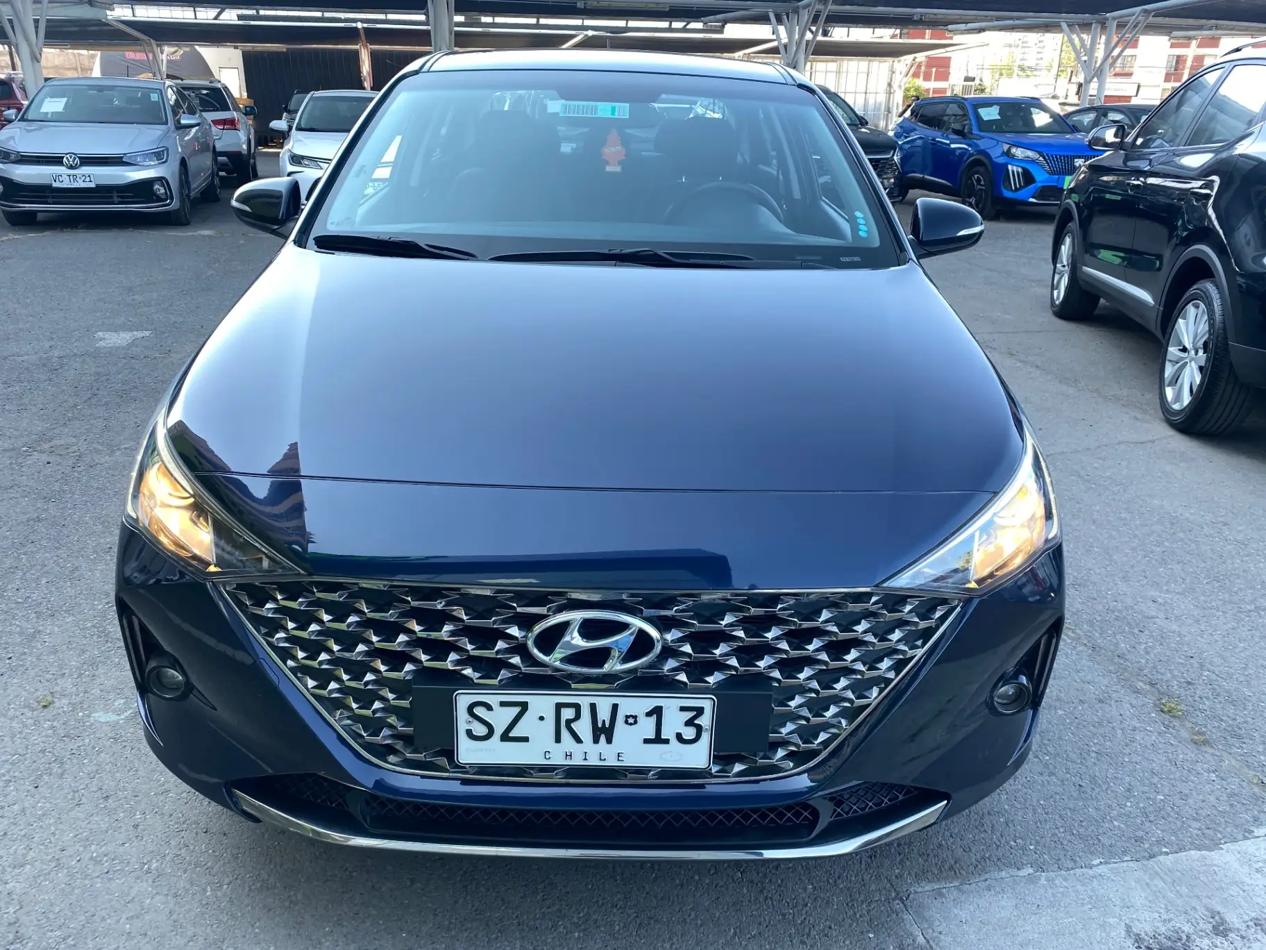 HYUNDAI - 1