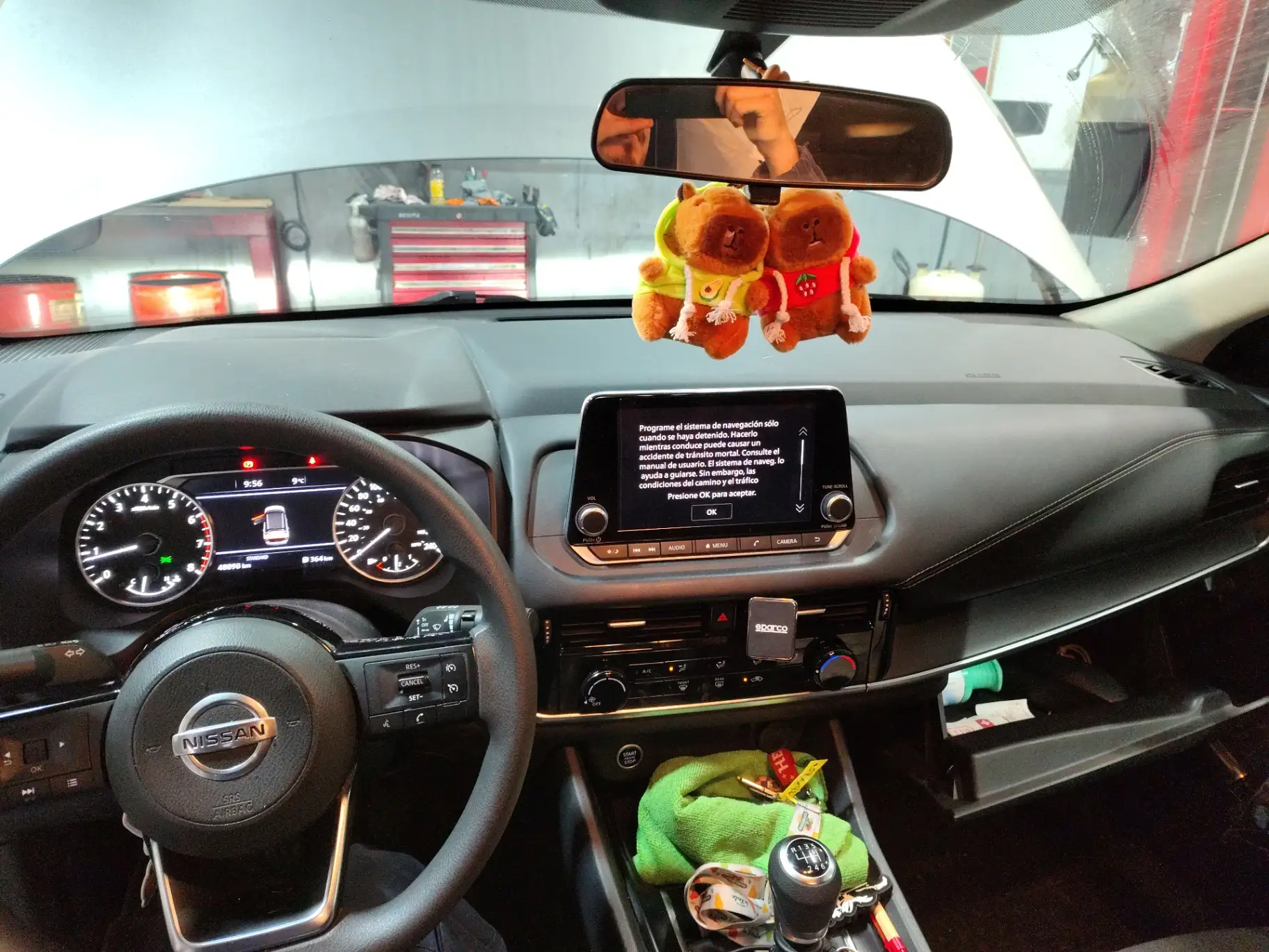 NISSAN - 2