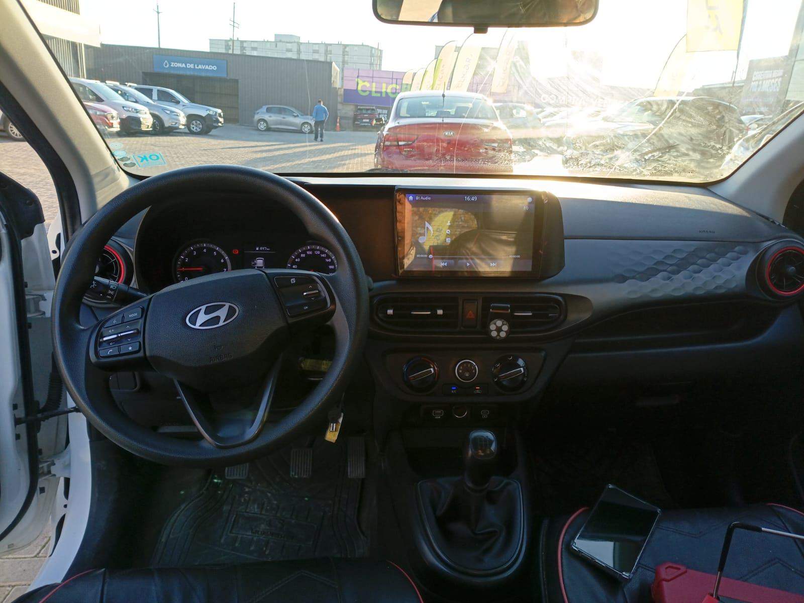 HYUNDAI - 2