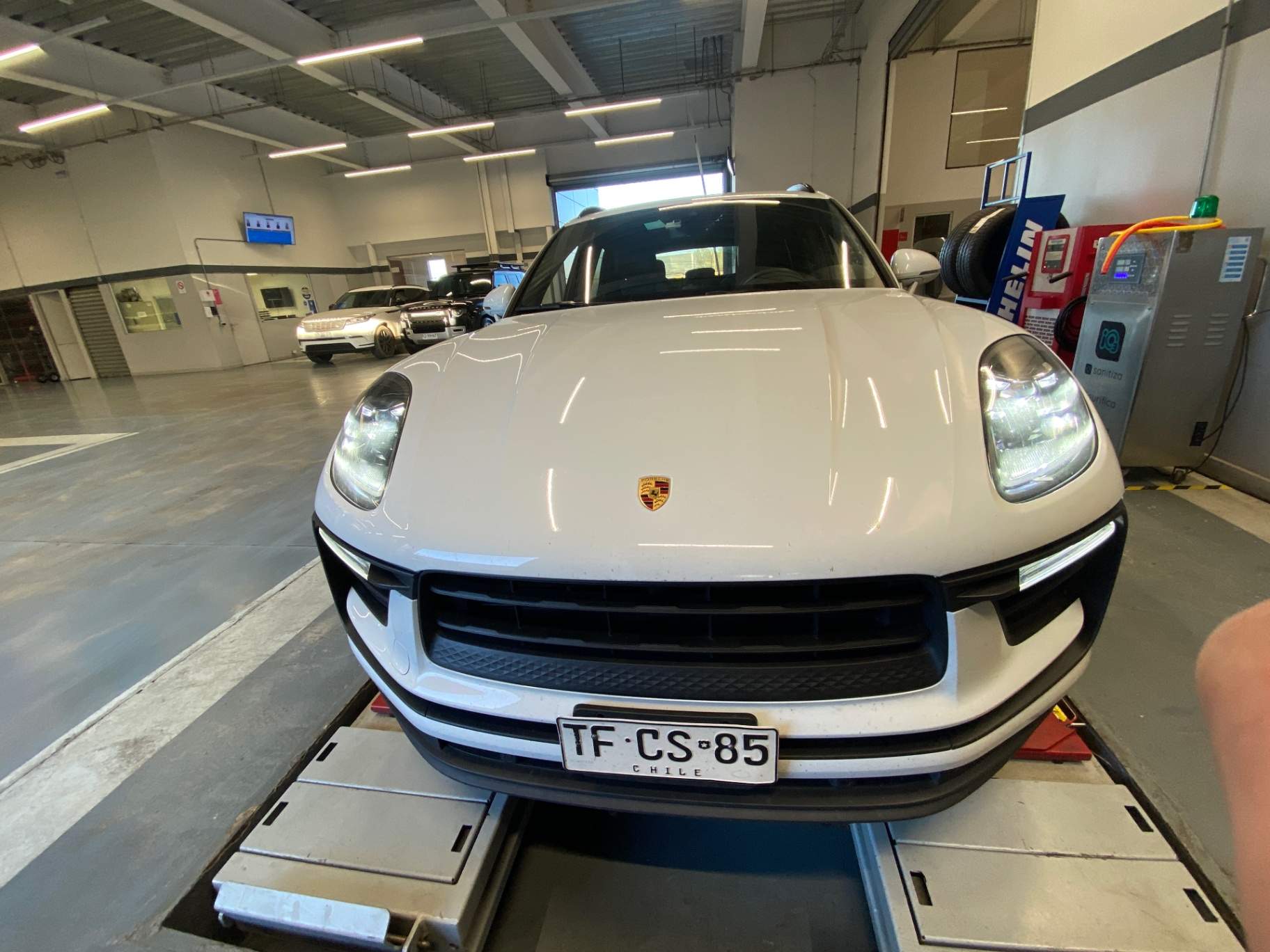 PORSCHE - 1