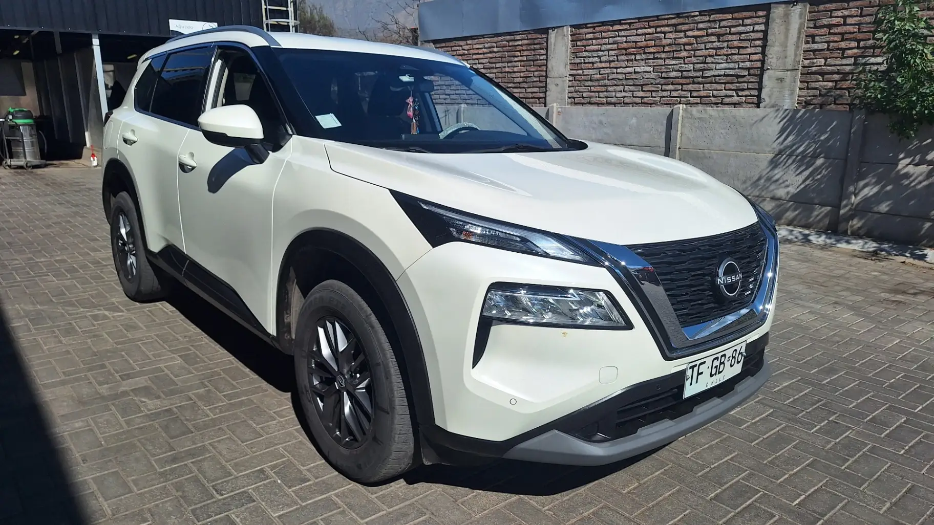 NISSAN