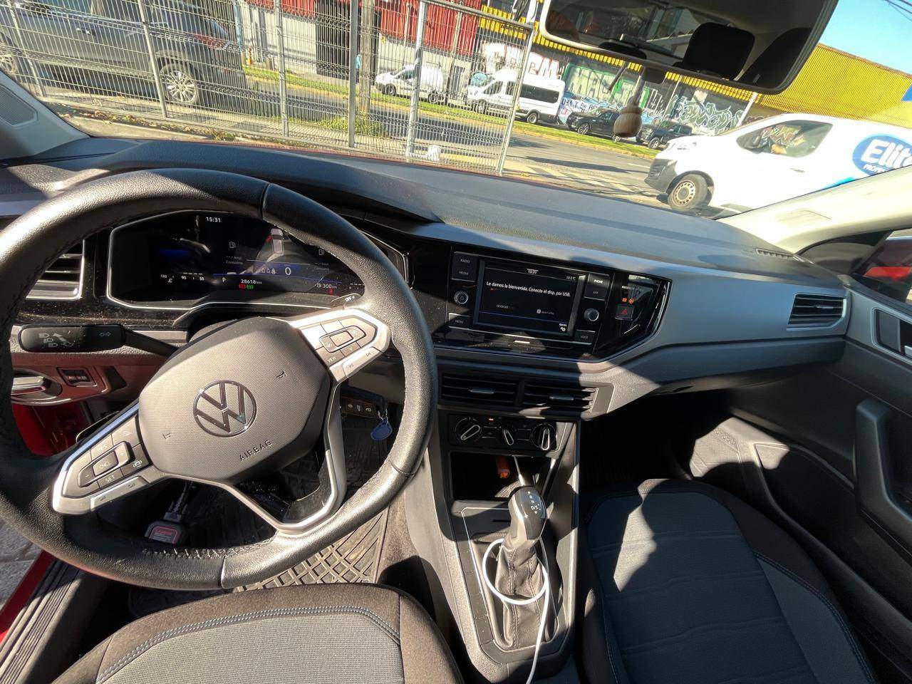 VOLKSWAGEN - 2