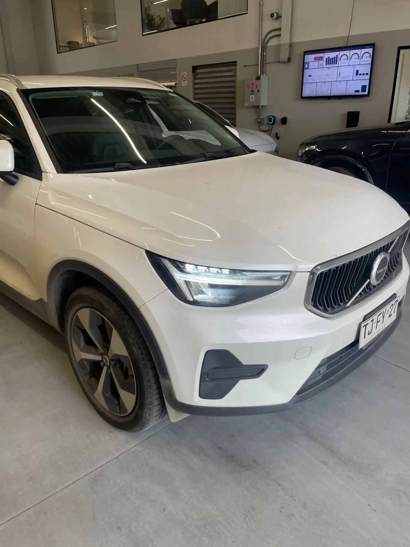 VOLVO