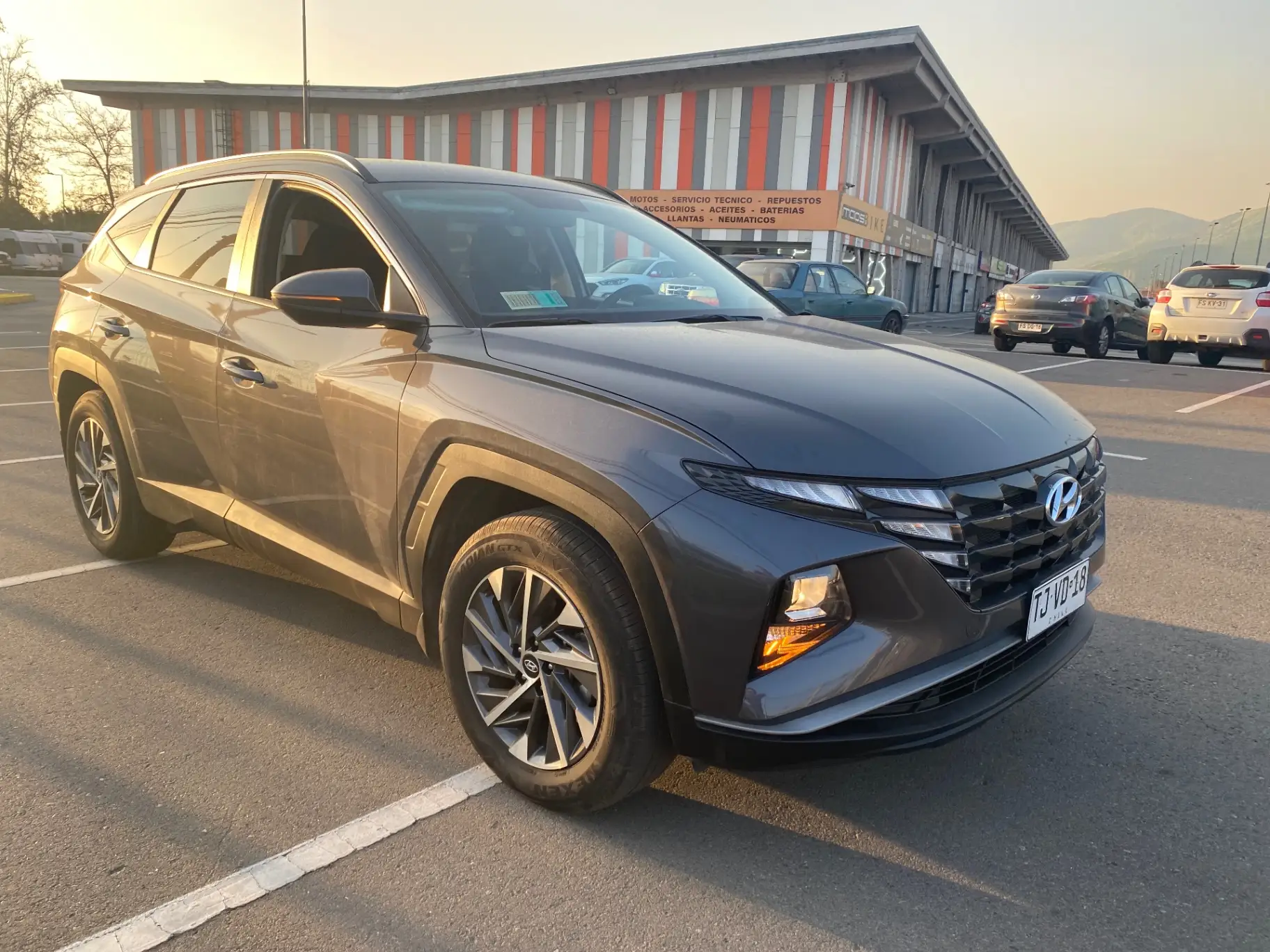 HYUNDAI