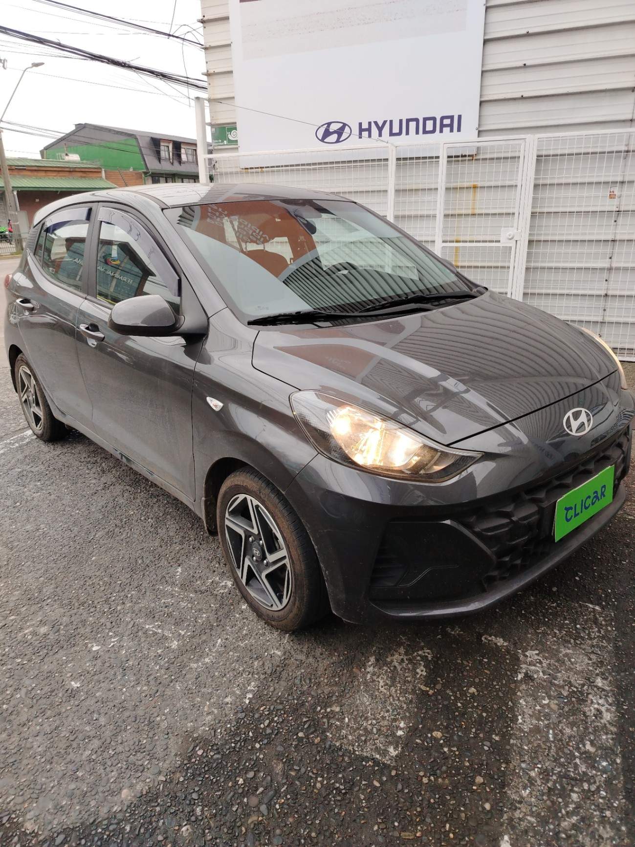 HYUNDAI