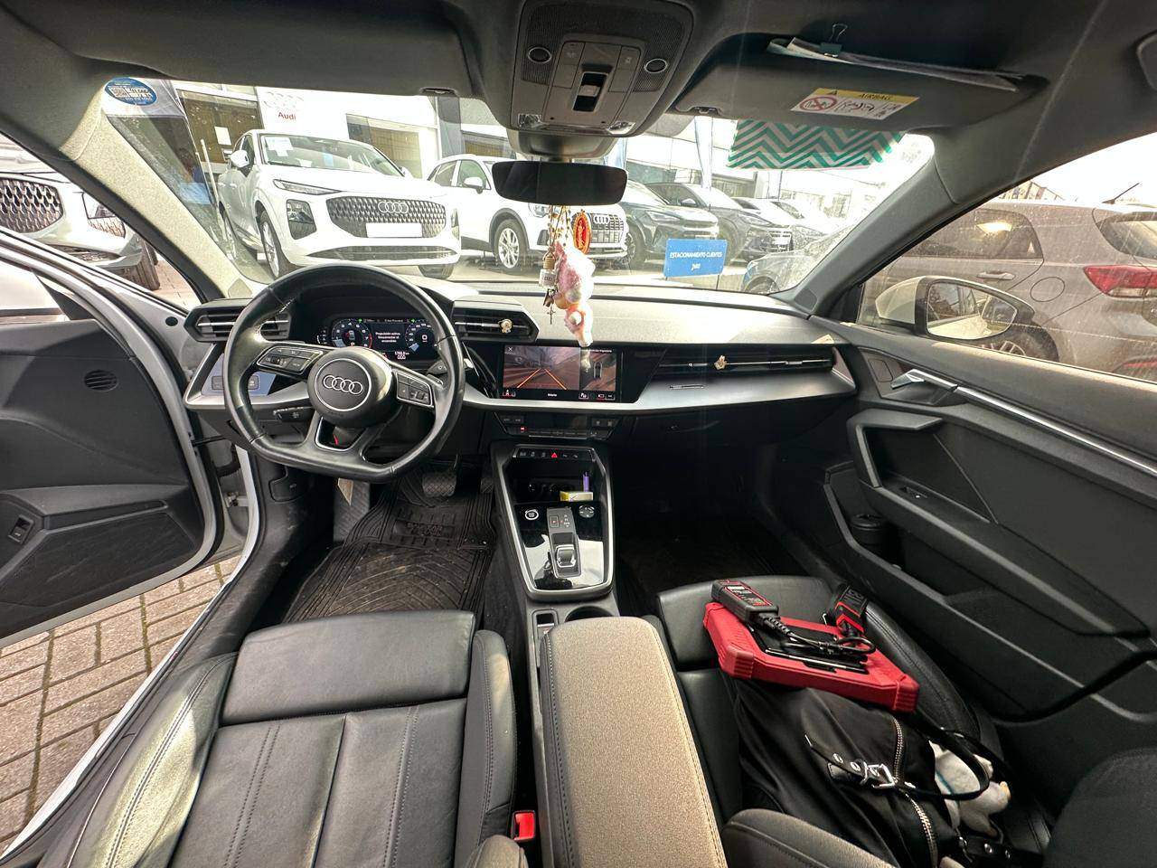 AUDI - 2