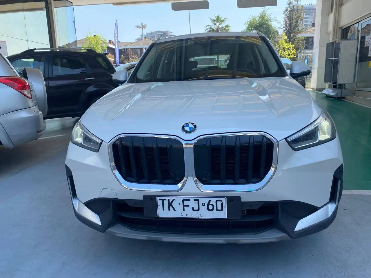 BMW - 1