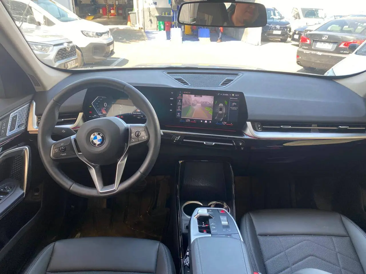BMW - 2