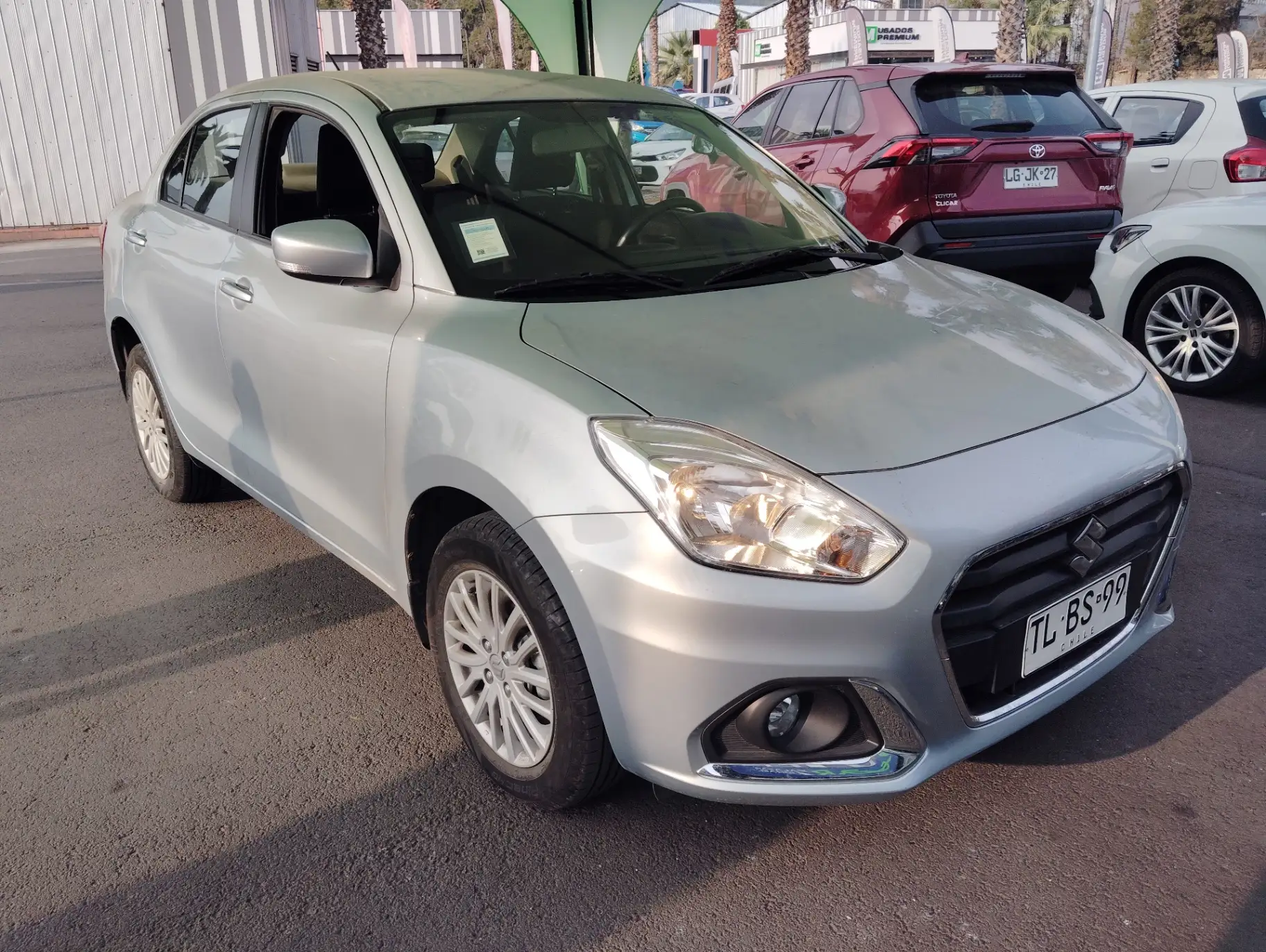 SUZUKI