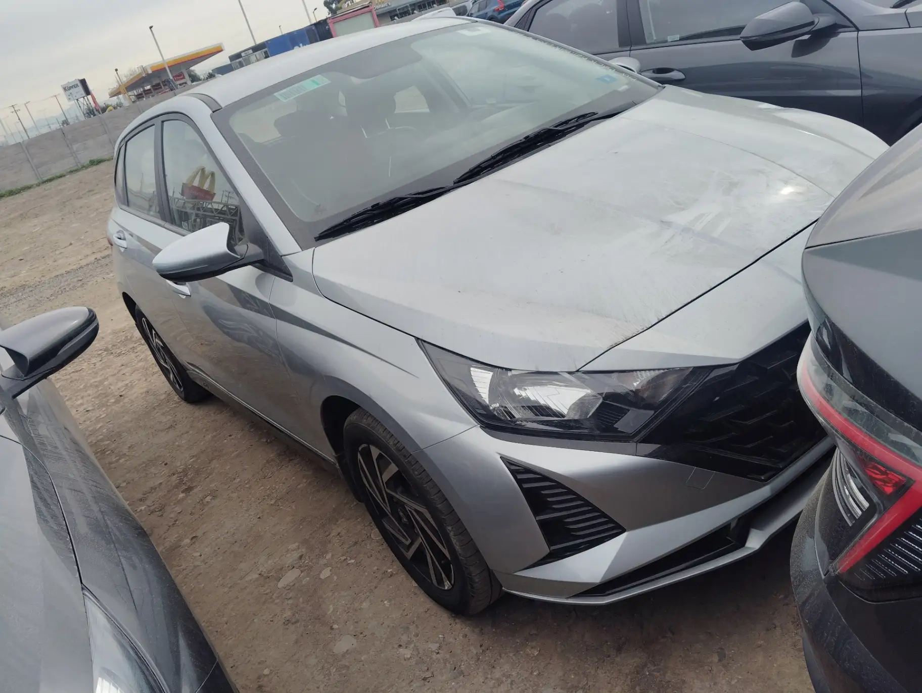 HYUNDAI