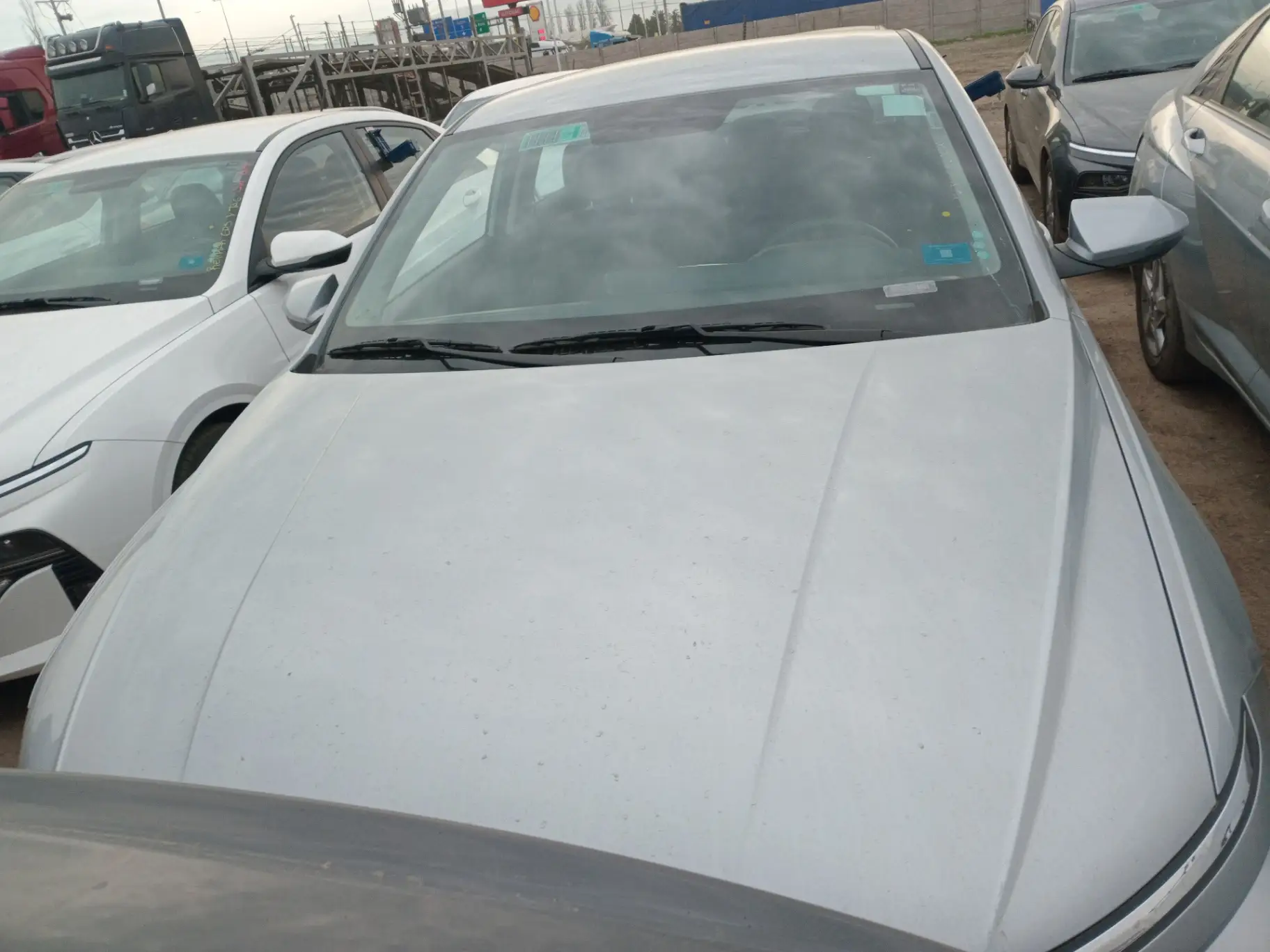 HYUNDAI - 1