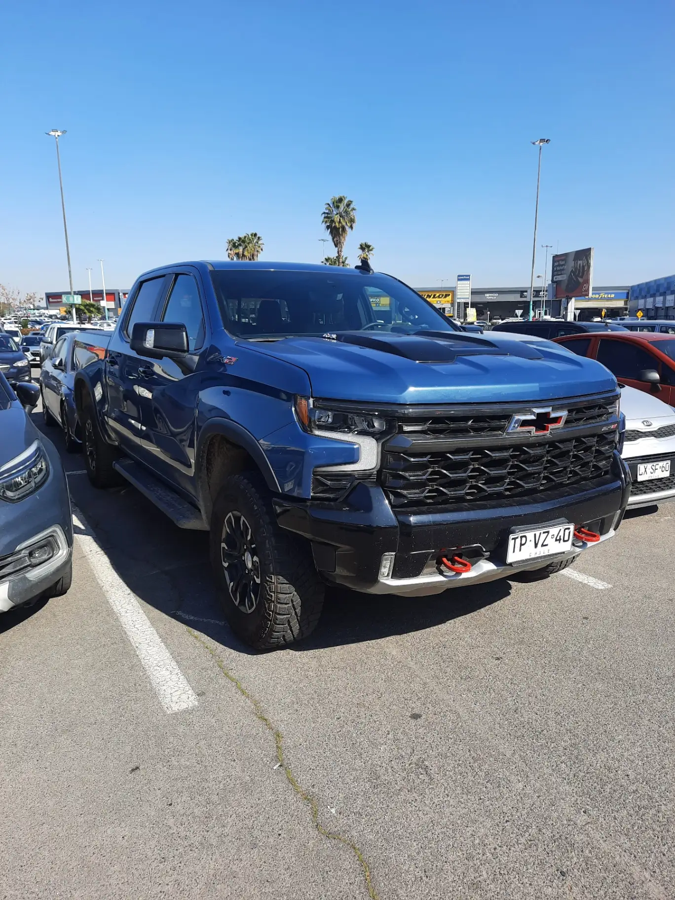 CHEVROLET