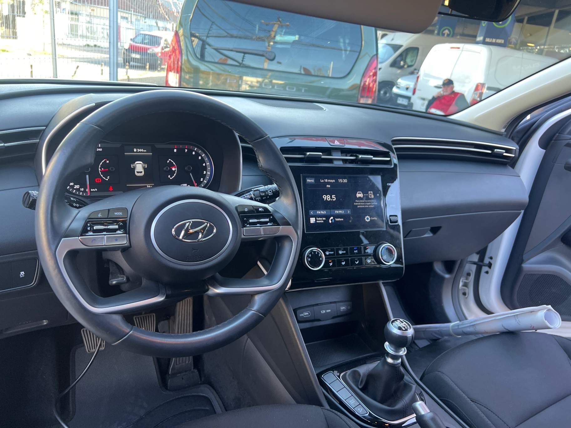 HYUNDAI - 2