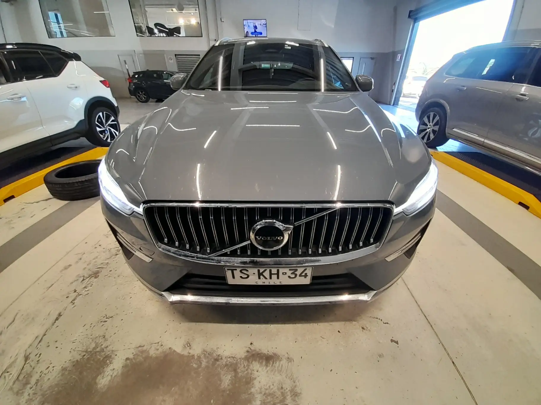 VOLVO - 1