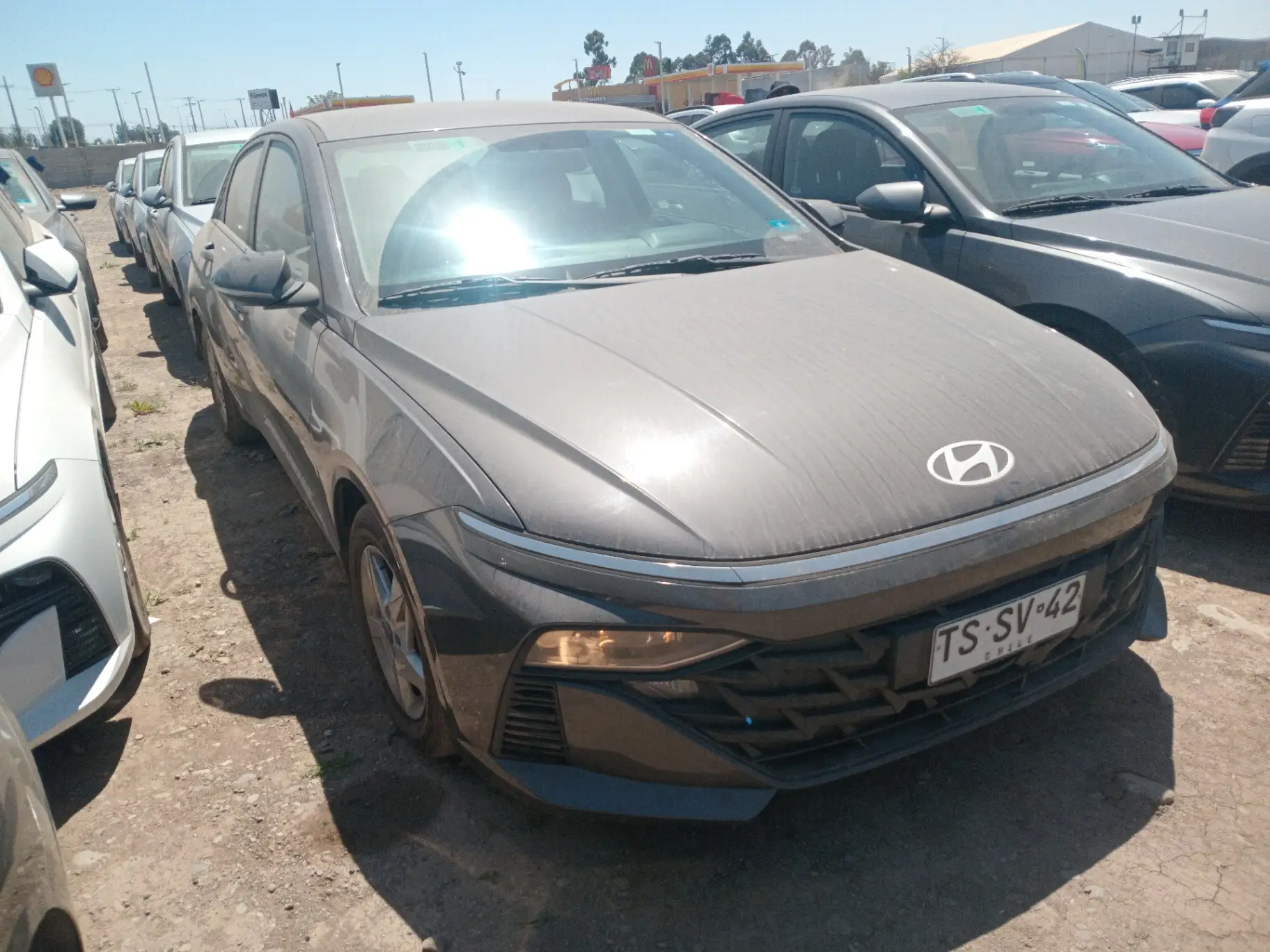 HYUNDAI