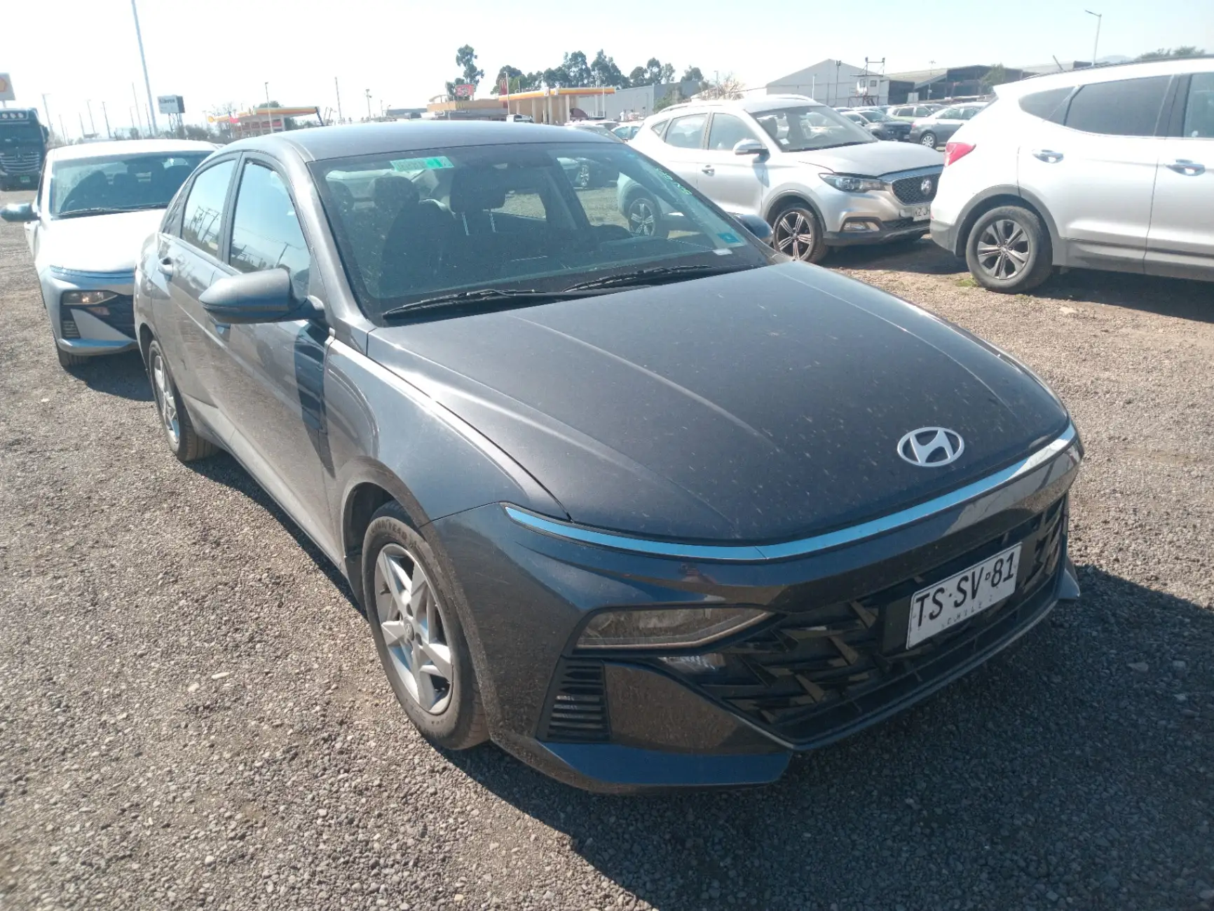 HYUNDAI