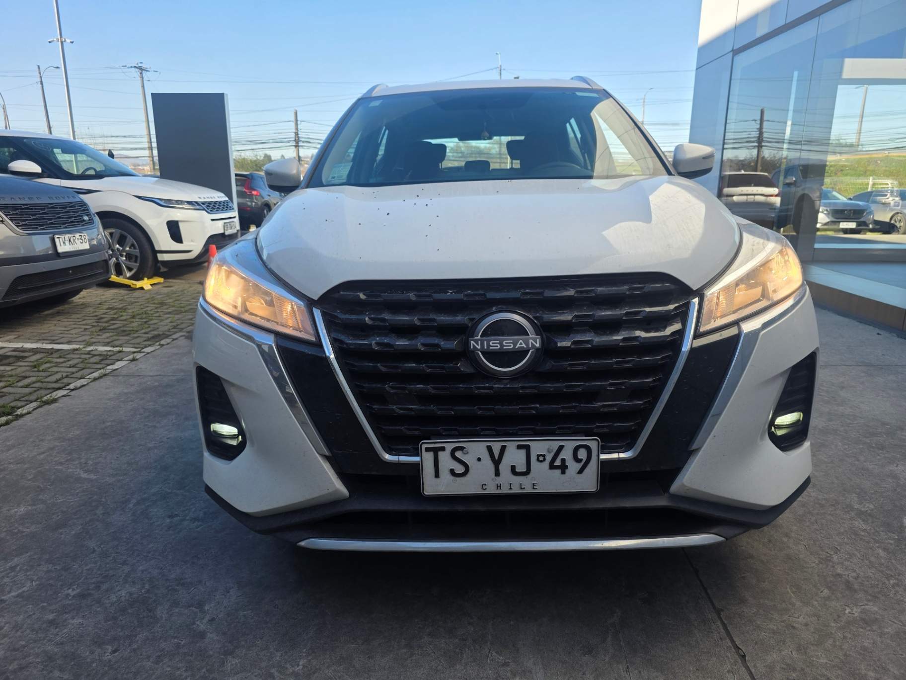 NISSAN