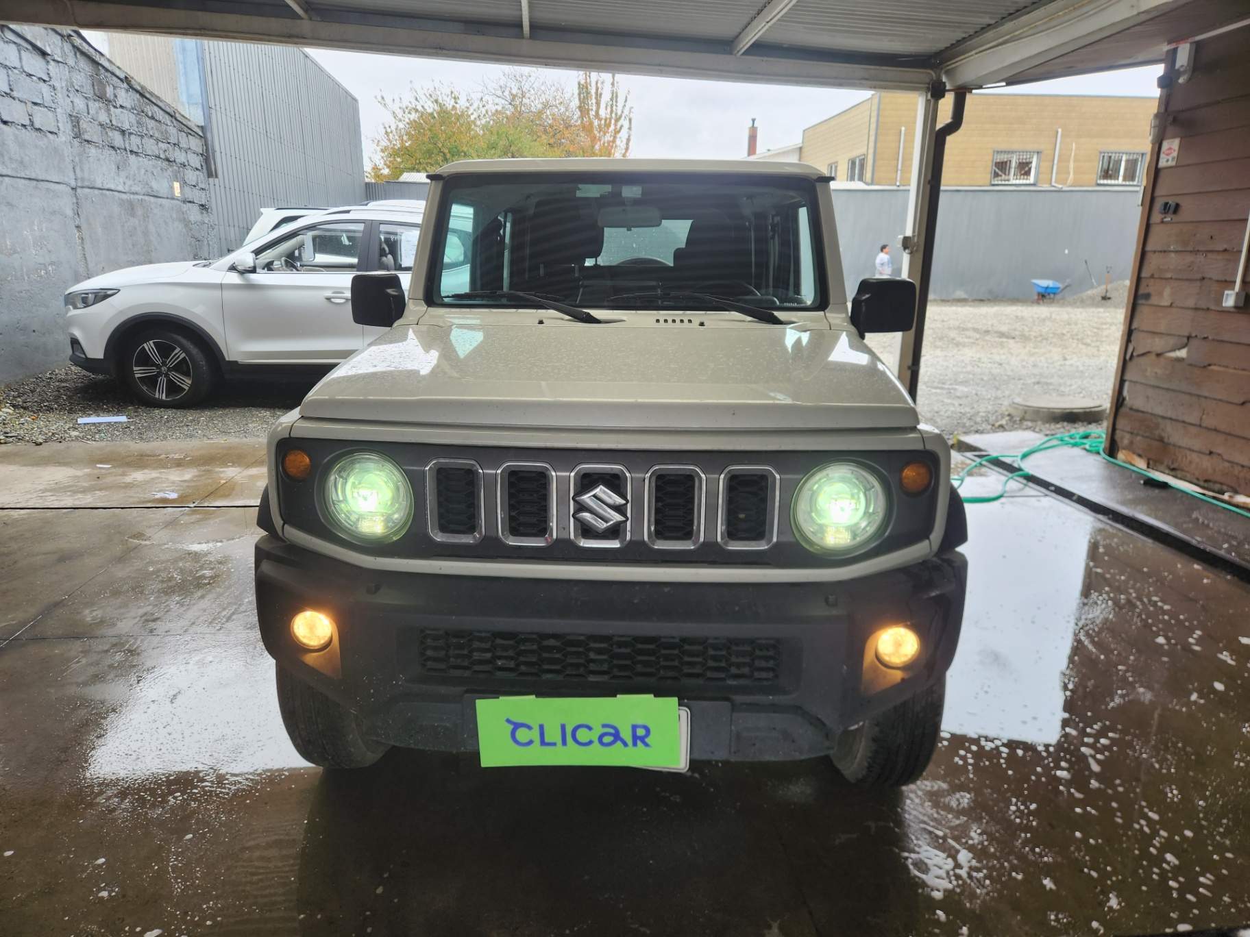SUZUKI - 1