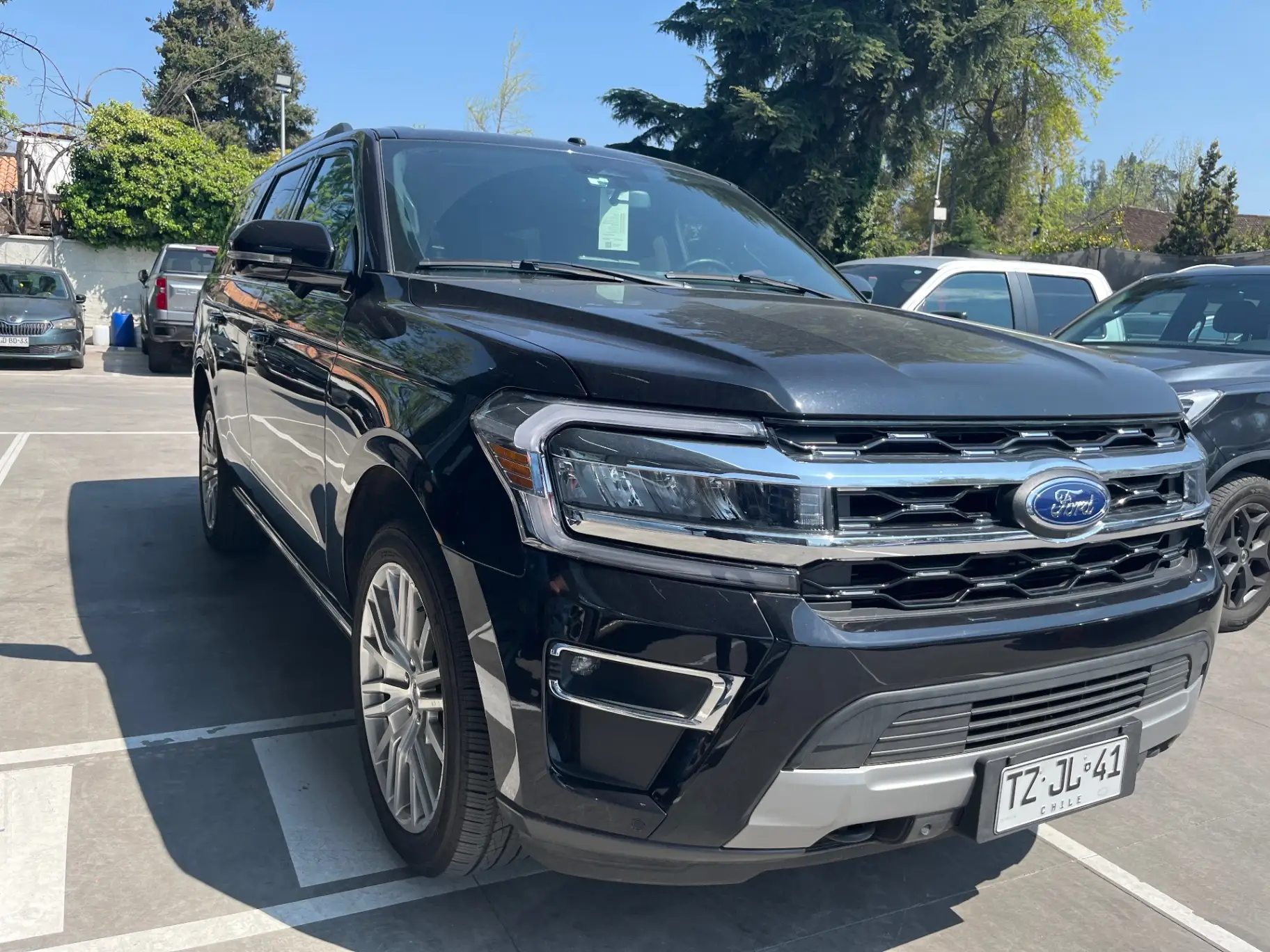FORD