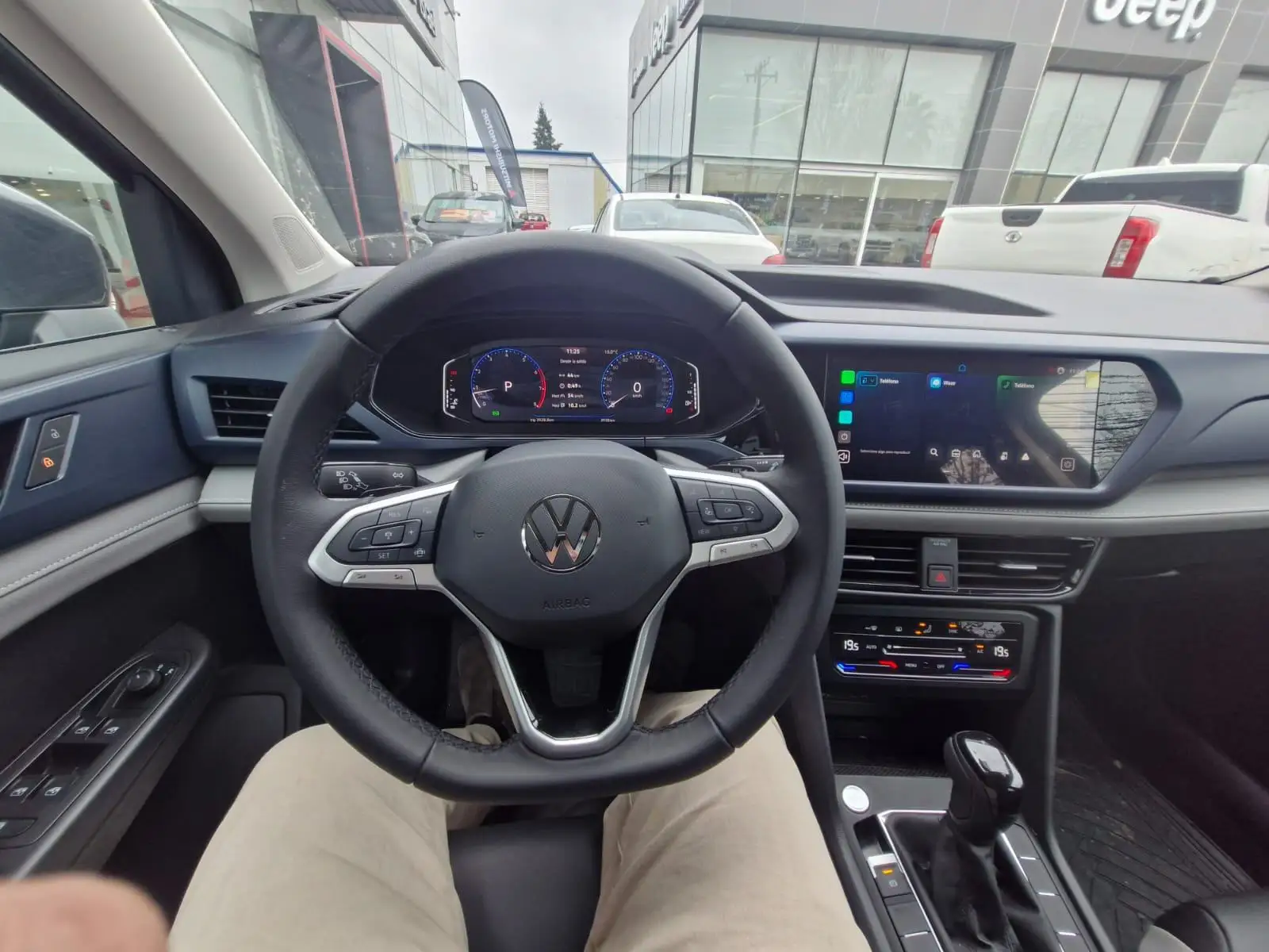 VOLKSWAGEN - 2