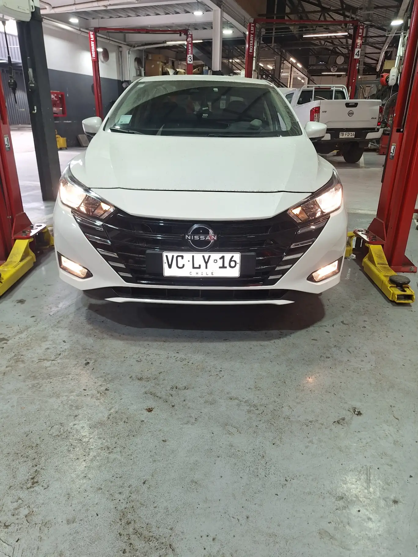 NISSAN - 1