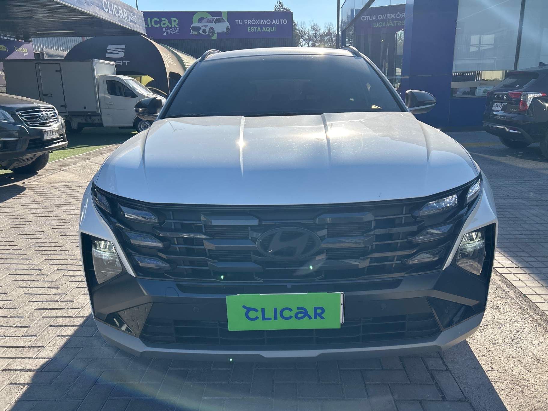 HYUNDAI - 1