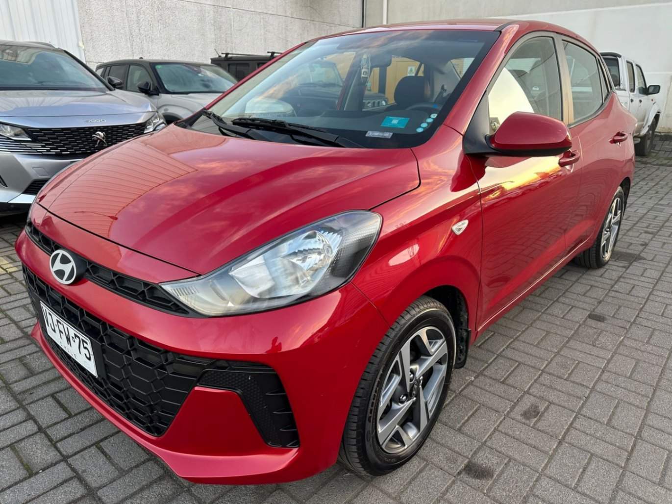 HYUNDAI - 1