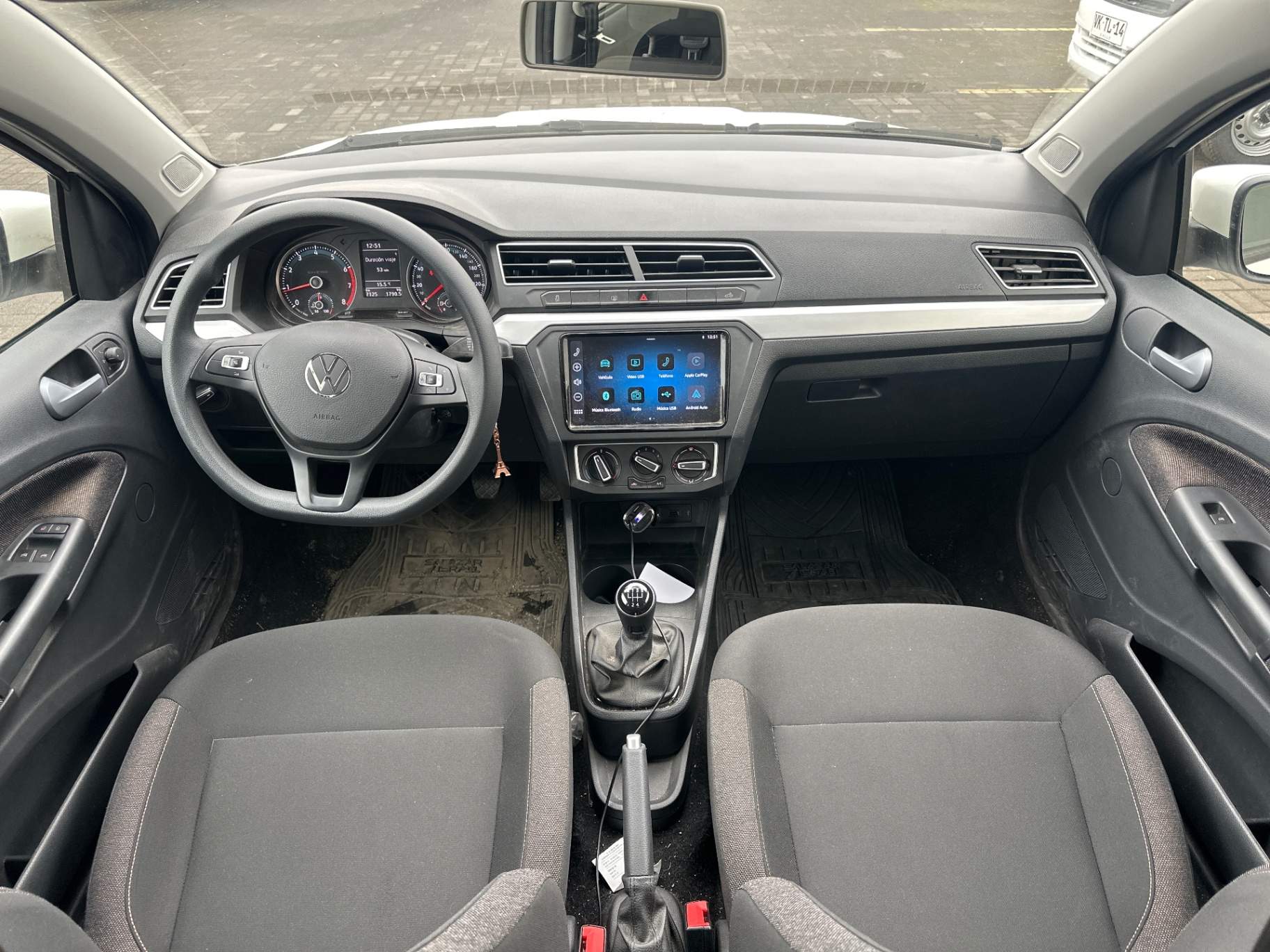 VOLKSWAGEN - 2