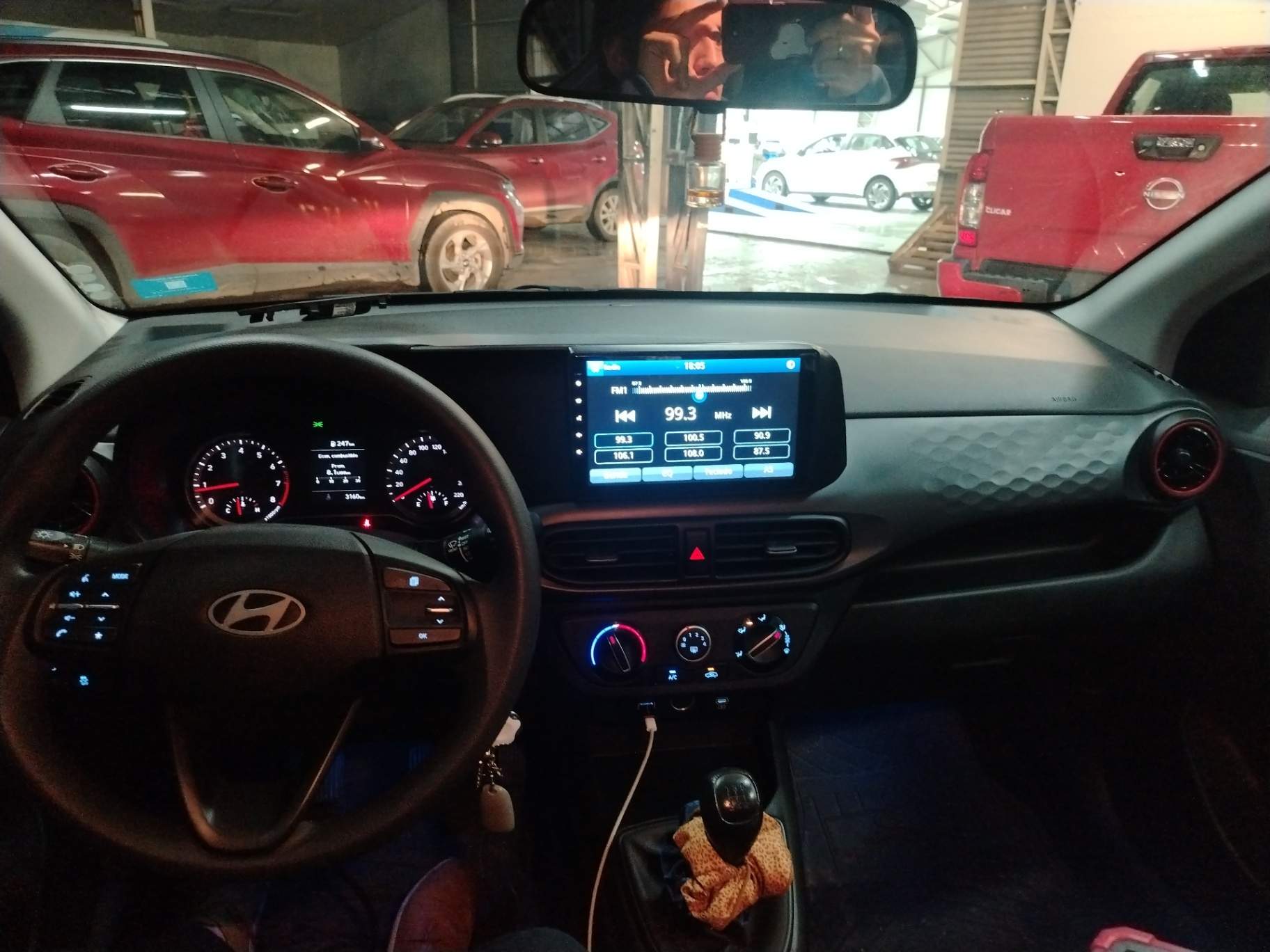 HYUNDAI - 2