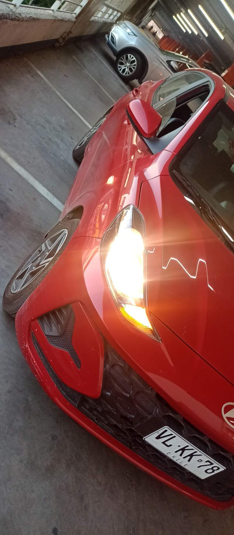 HYUNDAI