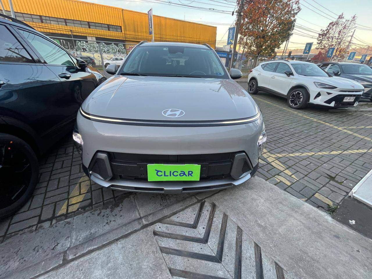 HYUNDAI - 1