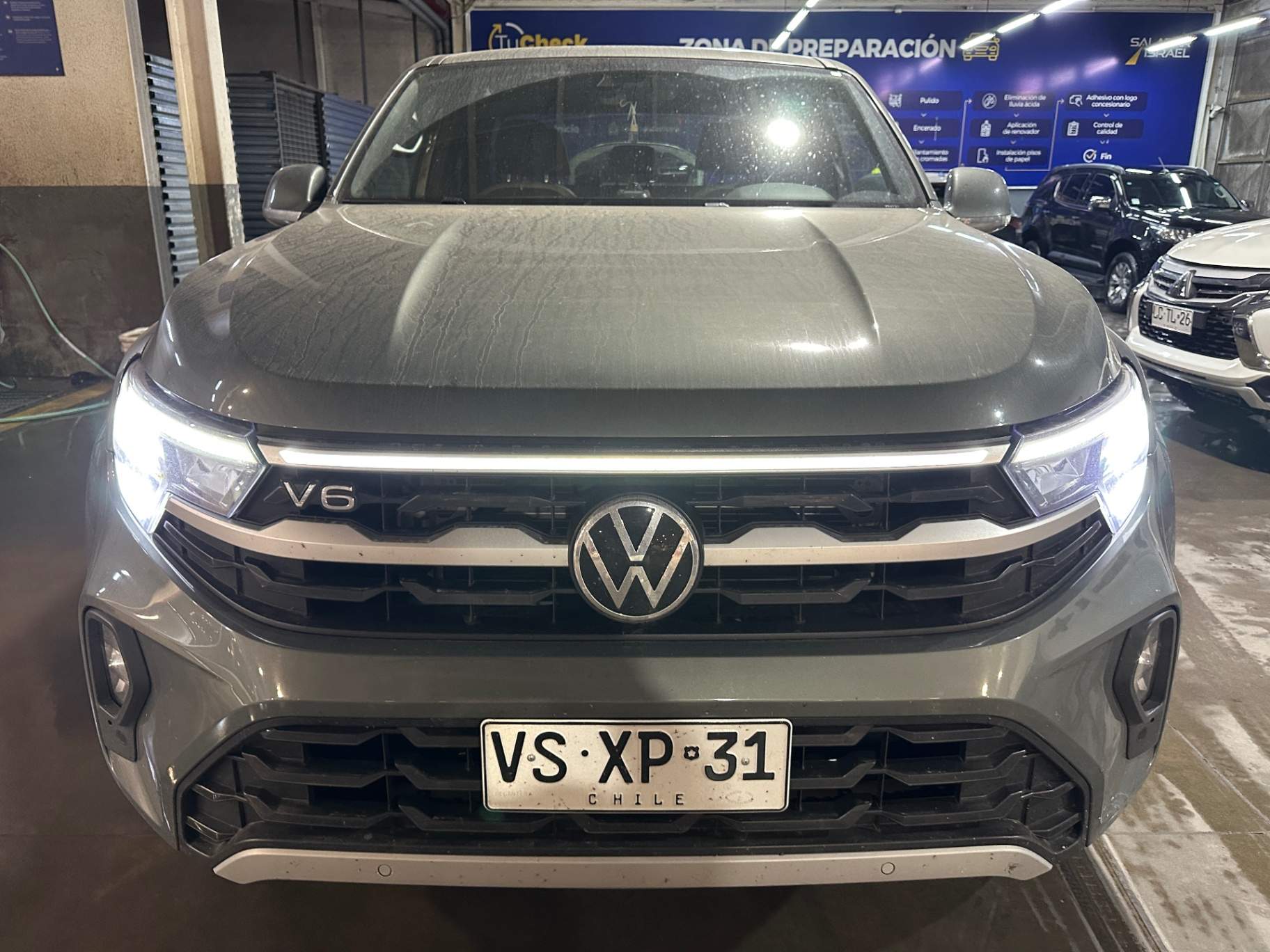 VOLKSWAGEN - 1