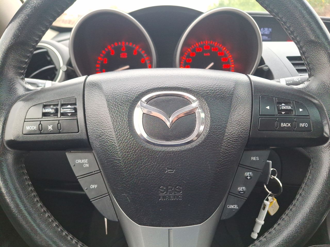 MAZDA - 15