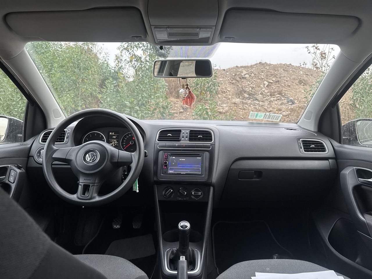 VOLKSWAGEN - 1