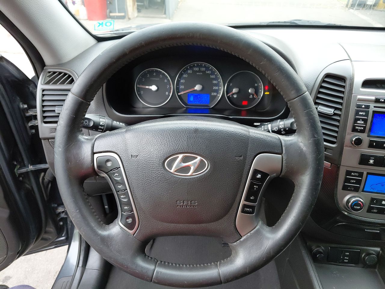 HYUNDAI - 16