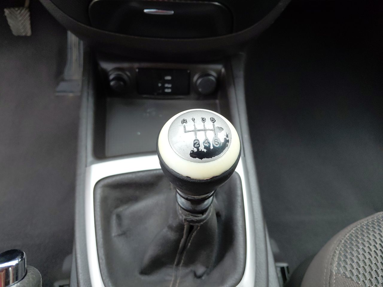 HYUNDAI - 21