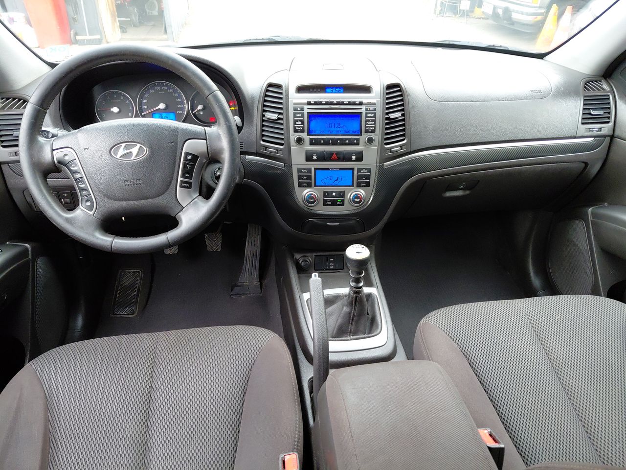 HYUNDAI - 22