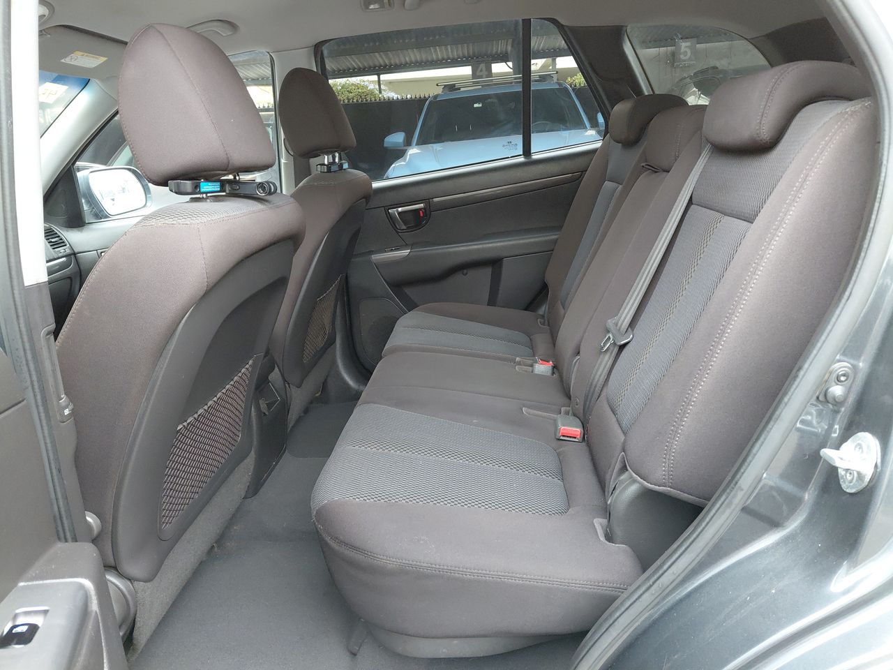 HYUNDAI - 5