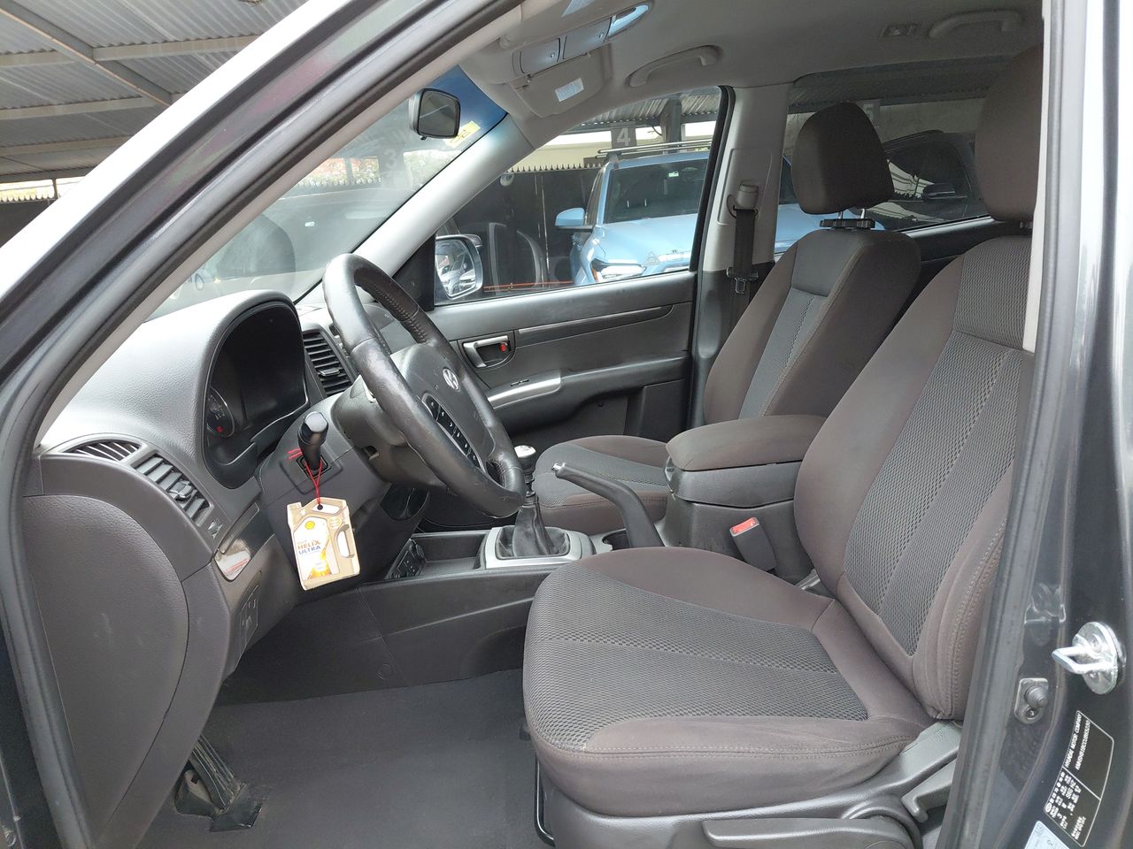 HYUNDAI - 6