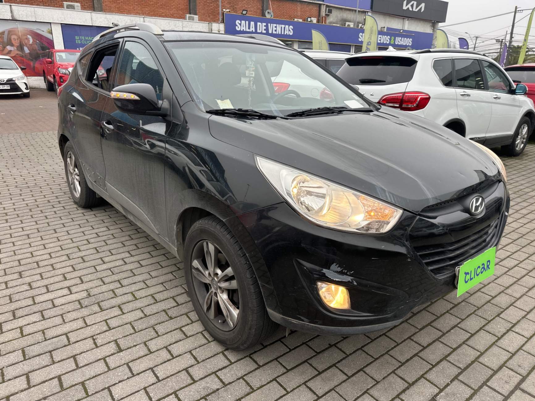 HYUNDAI