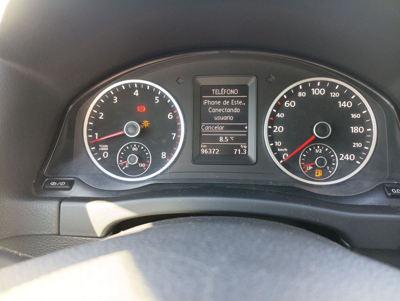 VOLKSWAGEN - 19