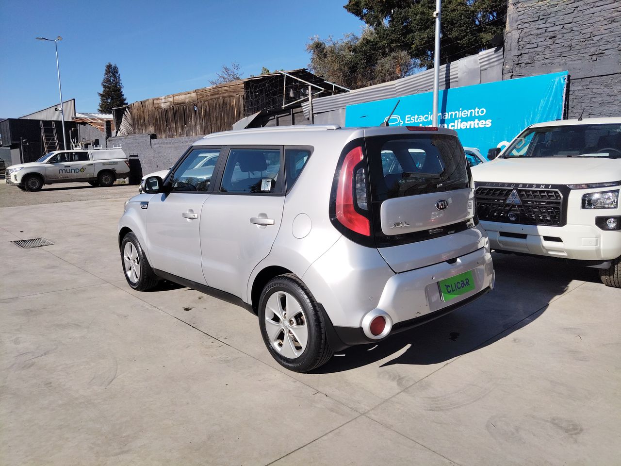 KIA - 5