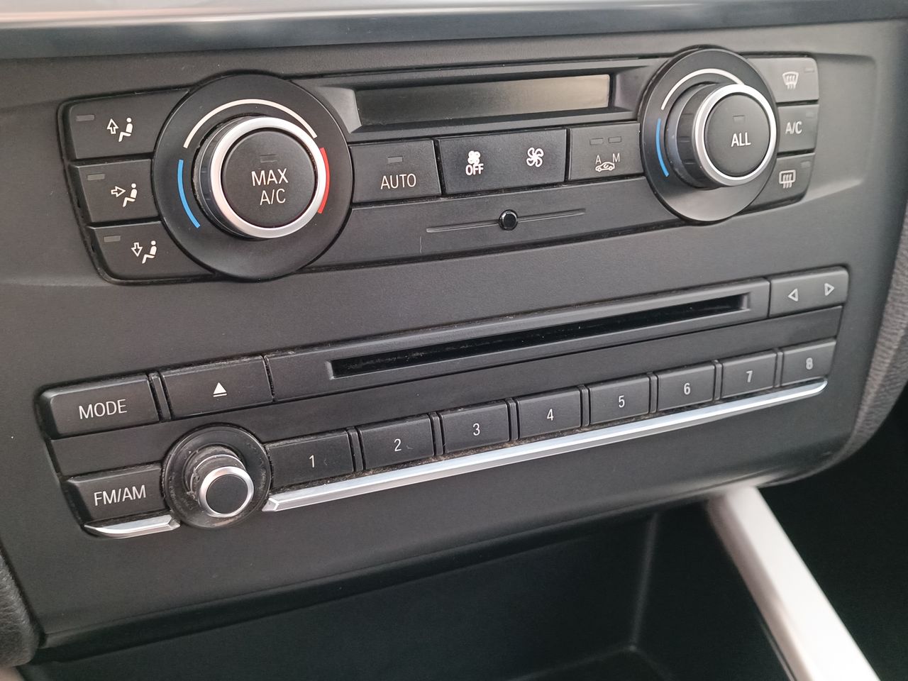 BMW - 27