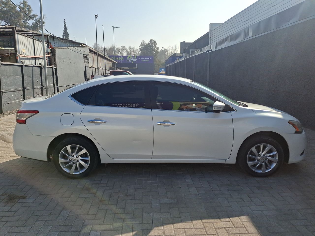 NISSAN - 8