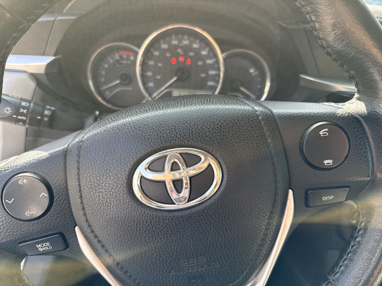TOYOTA - 18