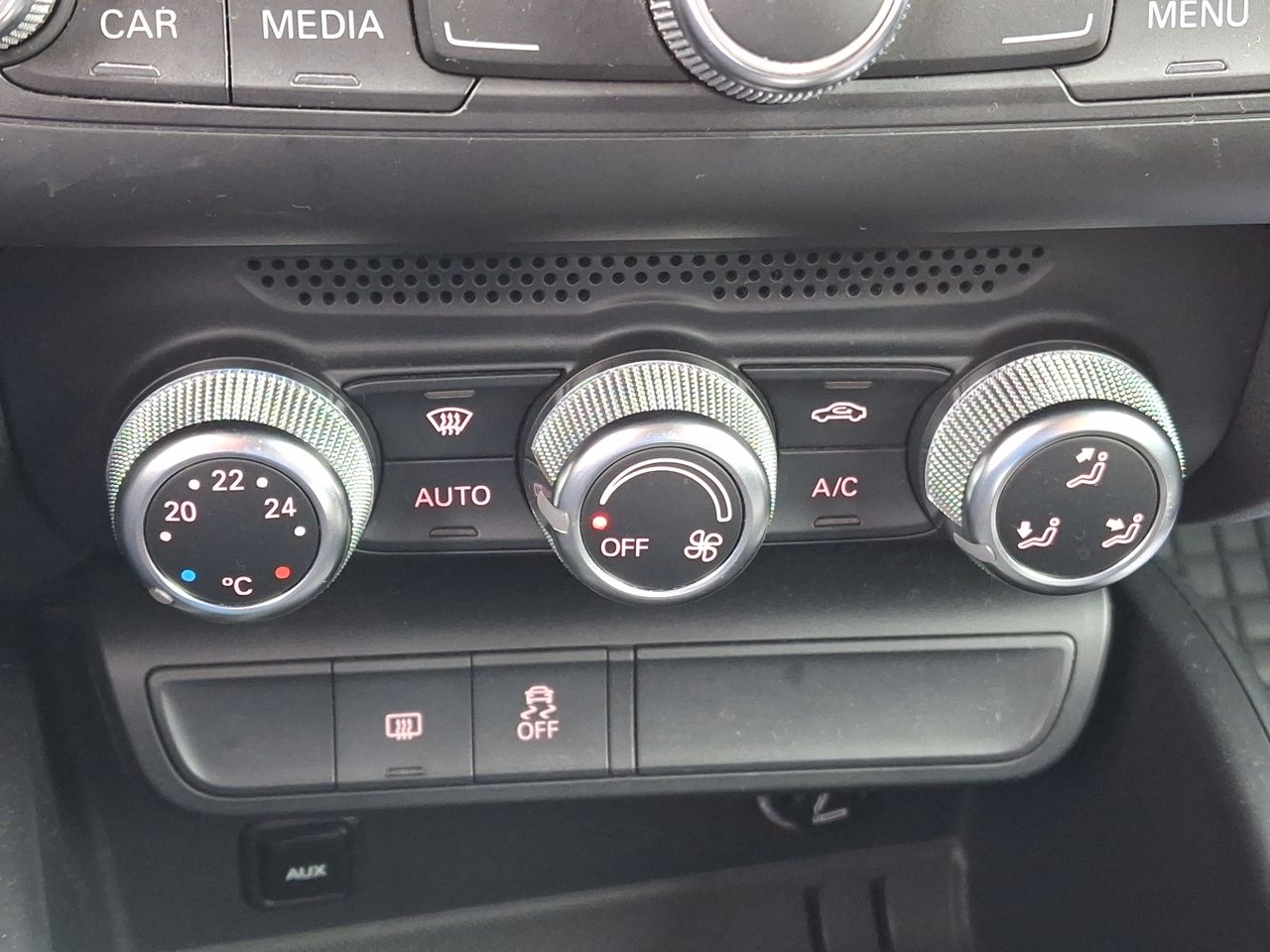 AUDI - 30